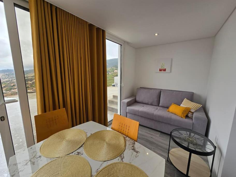 Brand New Private Modern Apartment With Patio And Sea View 칼례타 외부 사진