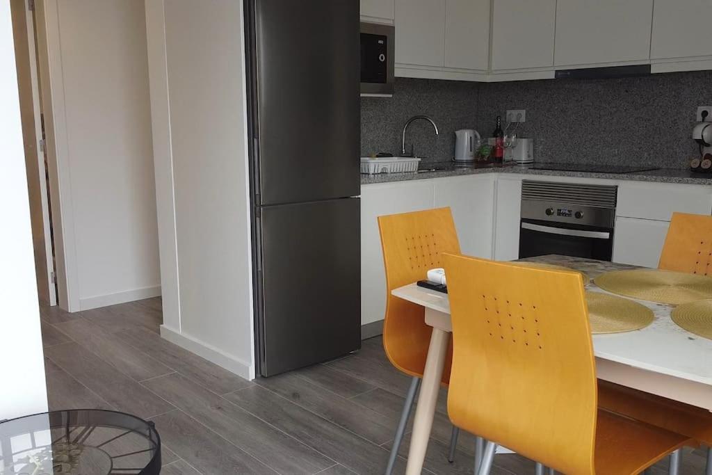 Brand New Private Modern Apartment With Patio And Sea View 칼례타 외부 사진